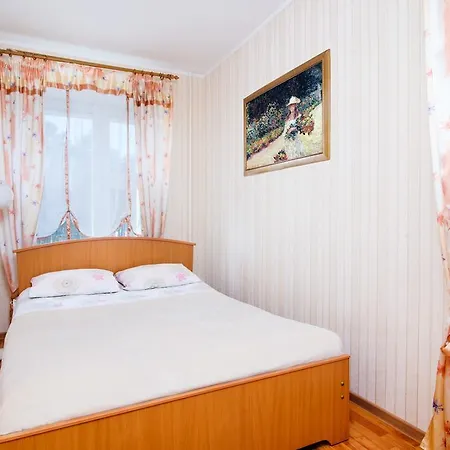 Near Gorkiy Park Apartament