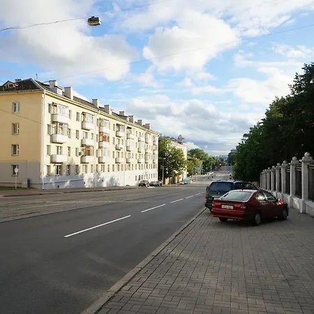 Near Gorkiy Park Apartament *